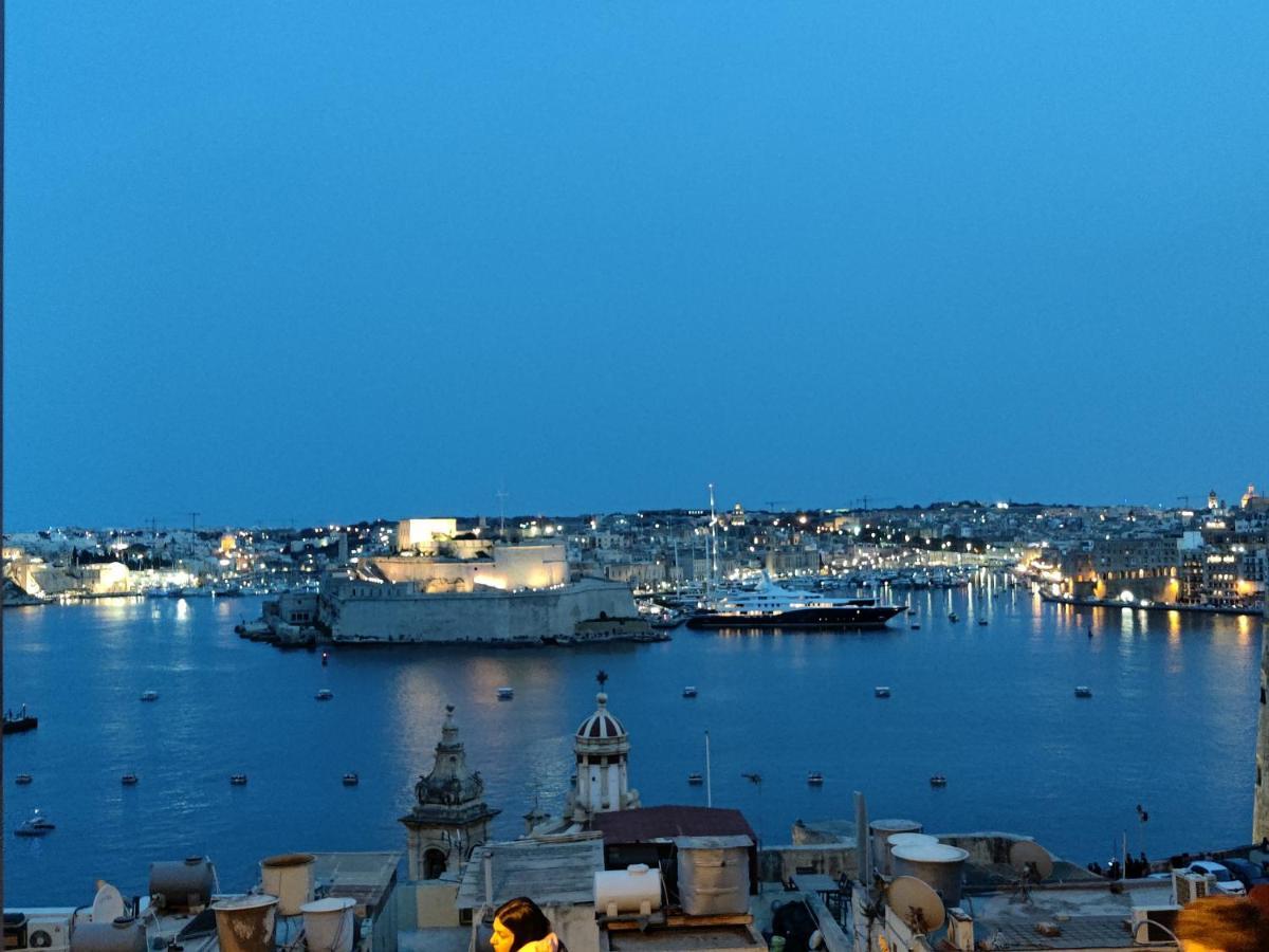 Ripple 23 Savynomad Harbour Residences Valletta Exterior foto